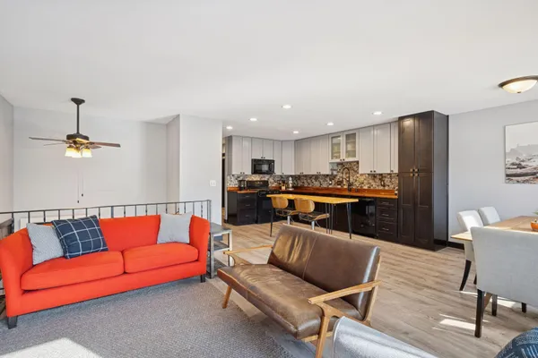 $299,900 | 7511 Wedgewood Way North, Maple Grove, MN 55311