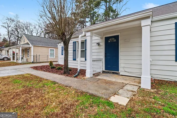 $2,400 | 2160 Dowdell Drive, Atlanta, GA 30341