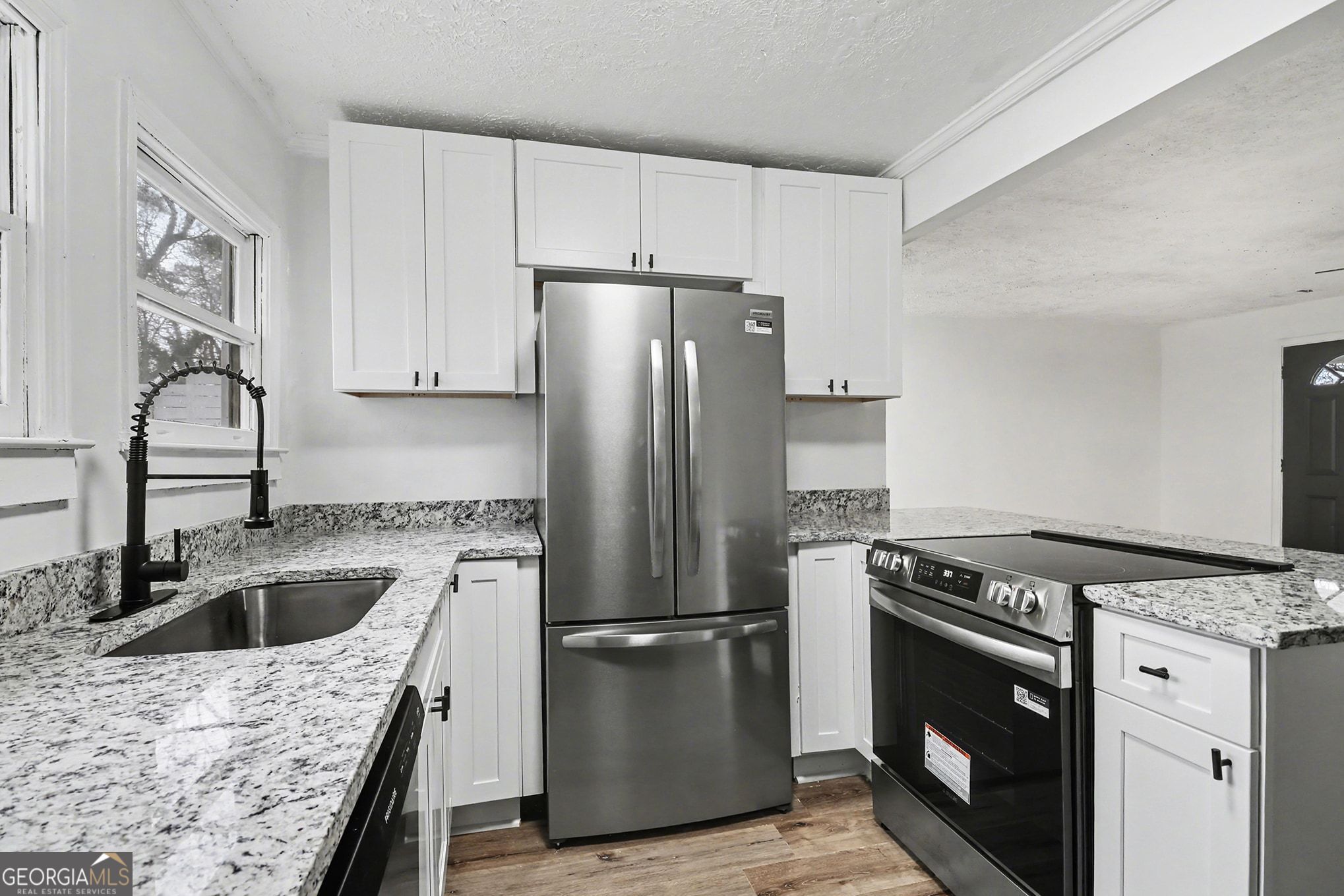 2160 Dowdell Drive Atlanta, GA 30341 - Photo 9 of 23