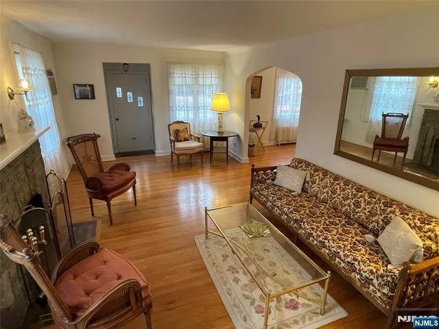 $679,000 | 1105 Belle Avenue, Teaneck, NJ 07666