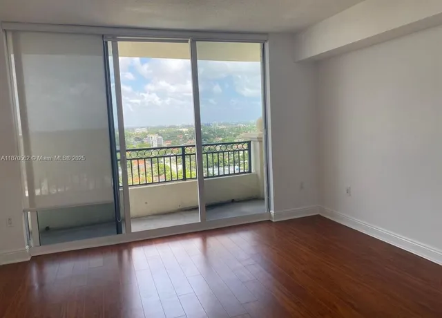 $2,450 | 3232 Southwest 22nd Terrace, Unit 1406, Miami, FL 33145