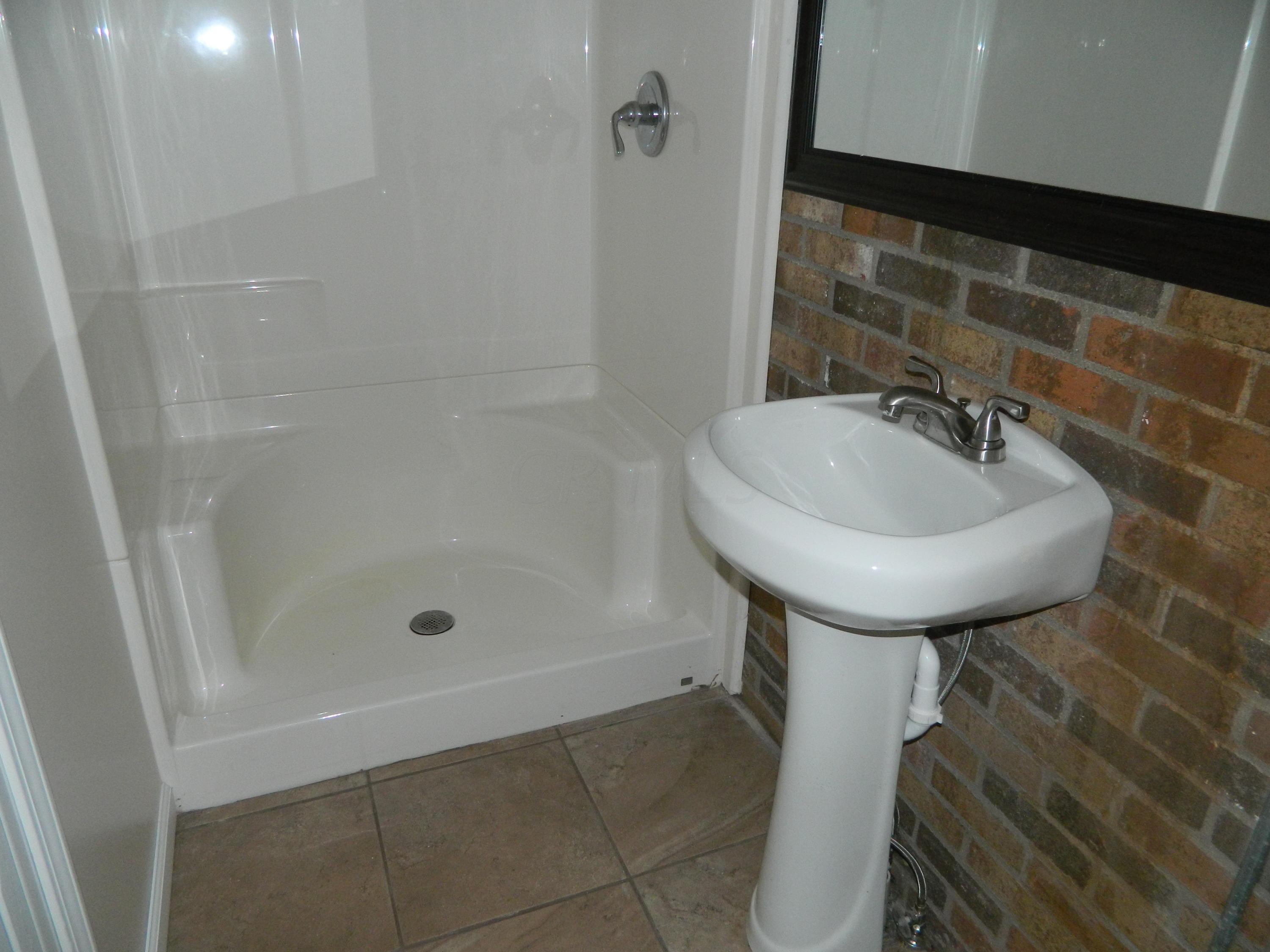 9070 Geirich Road Galloway, OH 43119 - Photo 14 of 19 Gallery Image 14