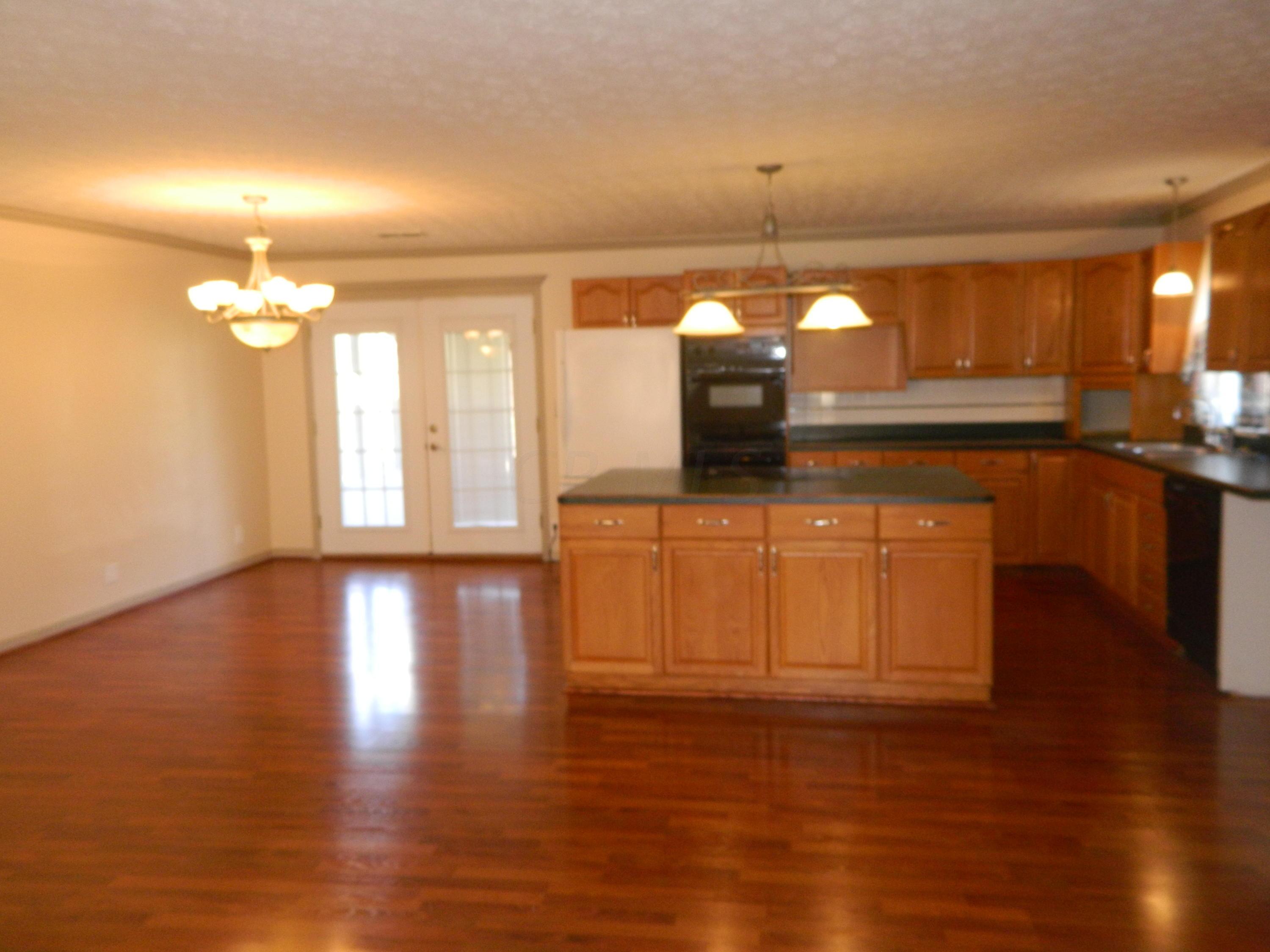 9070 Geirich Road Galloway, OH 43119 - Photo 9 of 19 Gallery Image 9