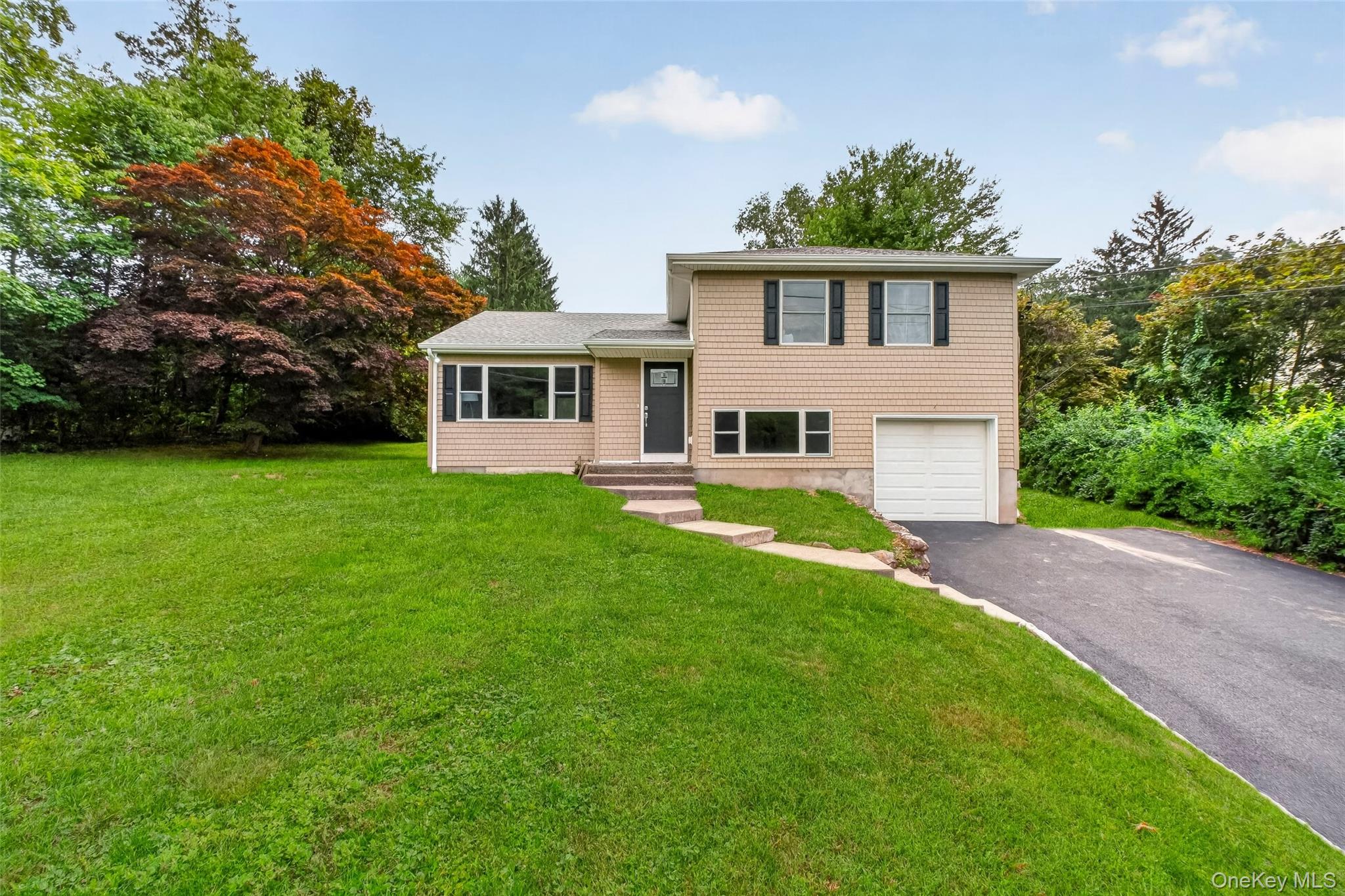 2536 Ridge Street Yorktown Heights, NY 10598 - Photo 1 of 15