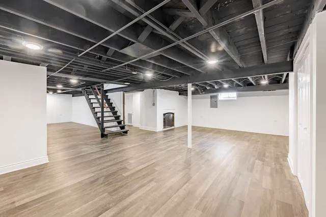 a view of empty room