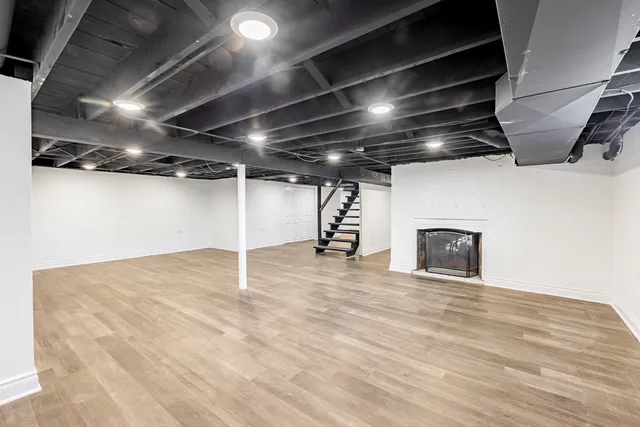 a view of empty room