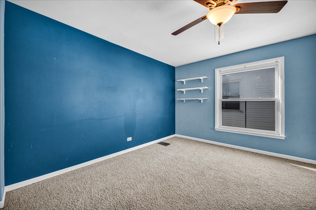 393 East Front Street El Paso, IL 61738 - Photo 26 of 35