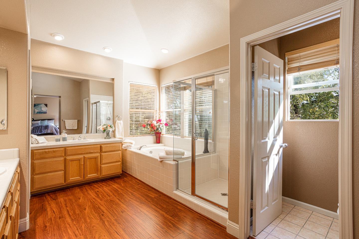 52 Foster Drive San Ramon, CA 94583 - Photo 26 of 50 a large white kitchen with a large window