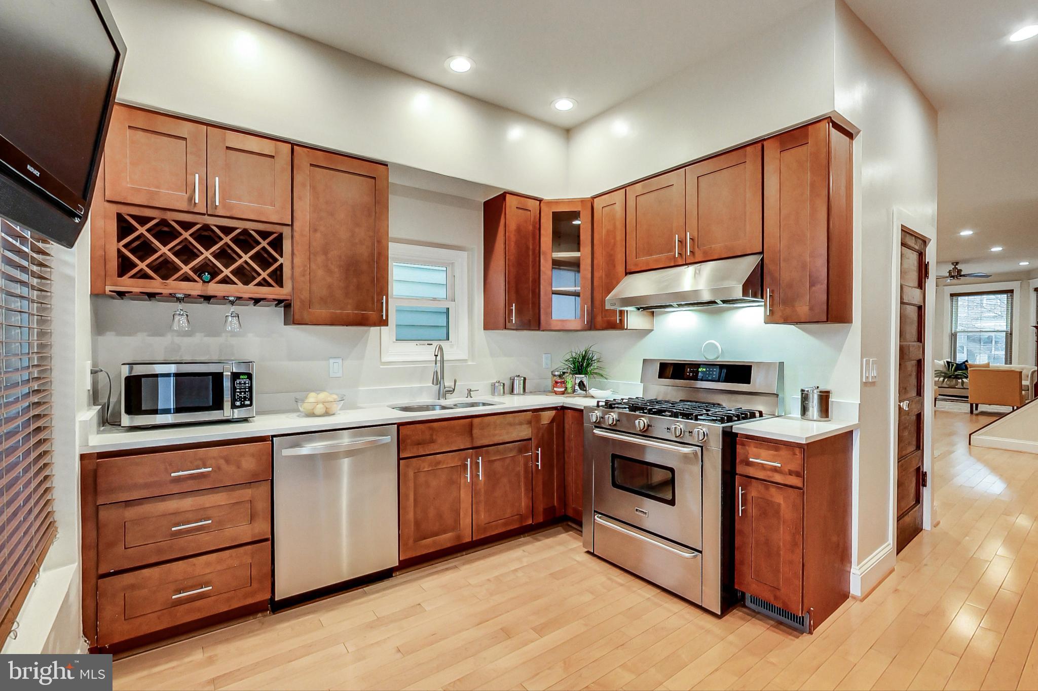 21 Adams Street Northwest Washington, DC 20001 - Photo 14 of 62