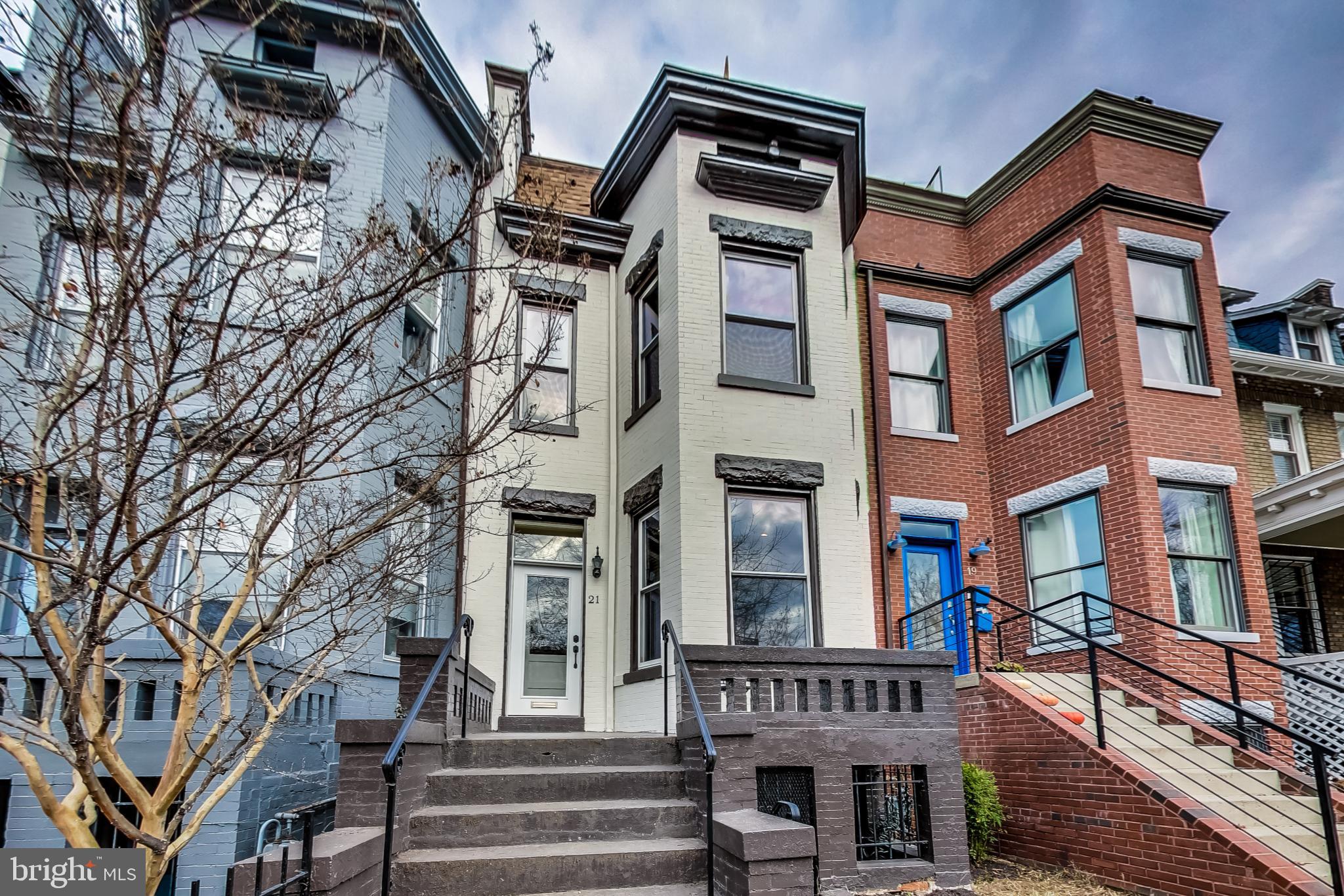 21 Adams Street Northwest Washington, DC 20001 - Photo 3 of 62