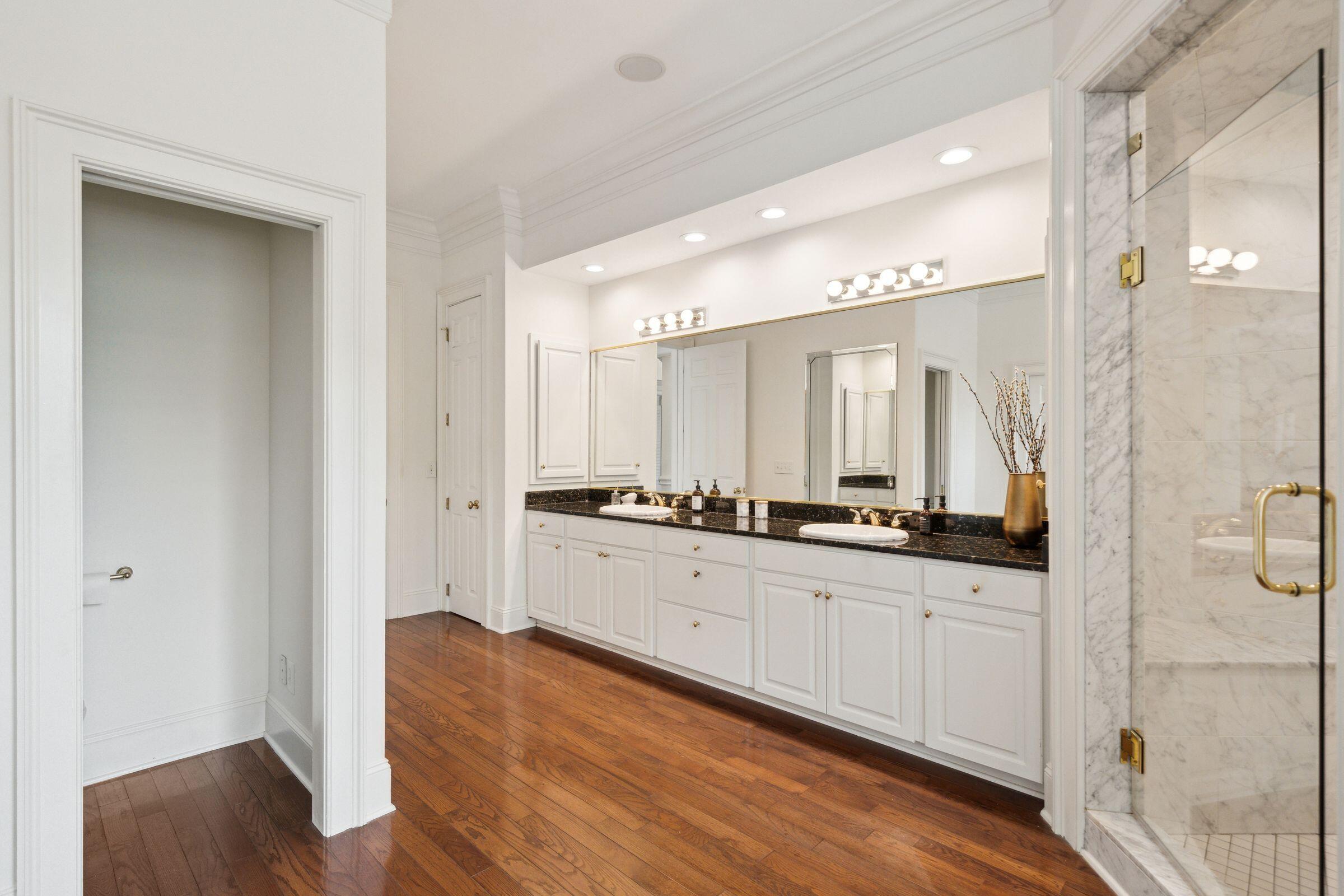 510 Traders Alley Mount Pleasant, SC 29464 - Photo 51 of 81 Primary Suite