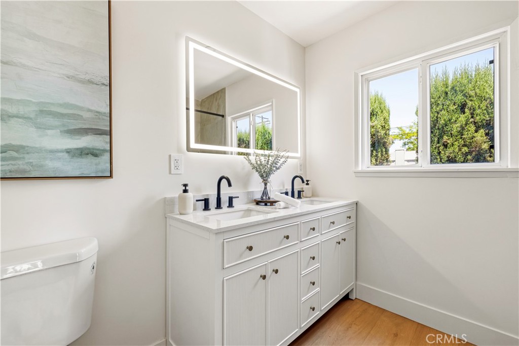 9458 Ruffner Avenue Northridge, CA 91343 - Photo 27 of 43