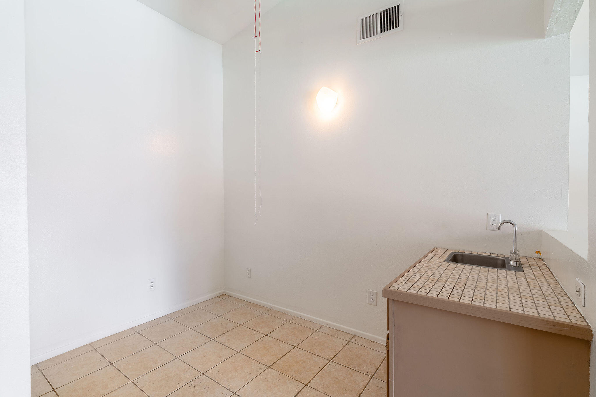 68750 Fortuna Road Cathedral City, CA 92234 - Photo 12 of 42 a bathroom with a sink