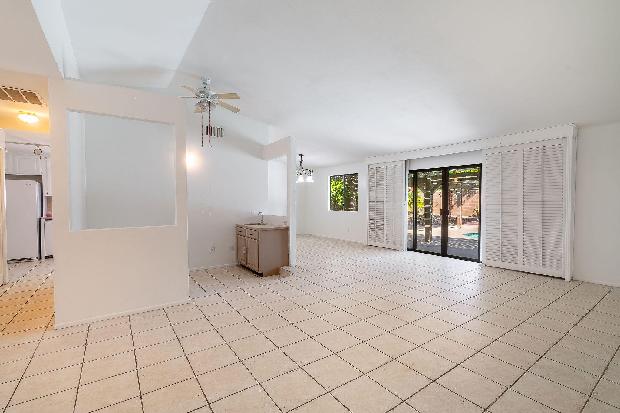 68750 Fortuna Road Cathedral City, CA 92234 - Photo 8 of 42 68750FortunaRoad-17