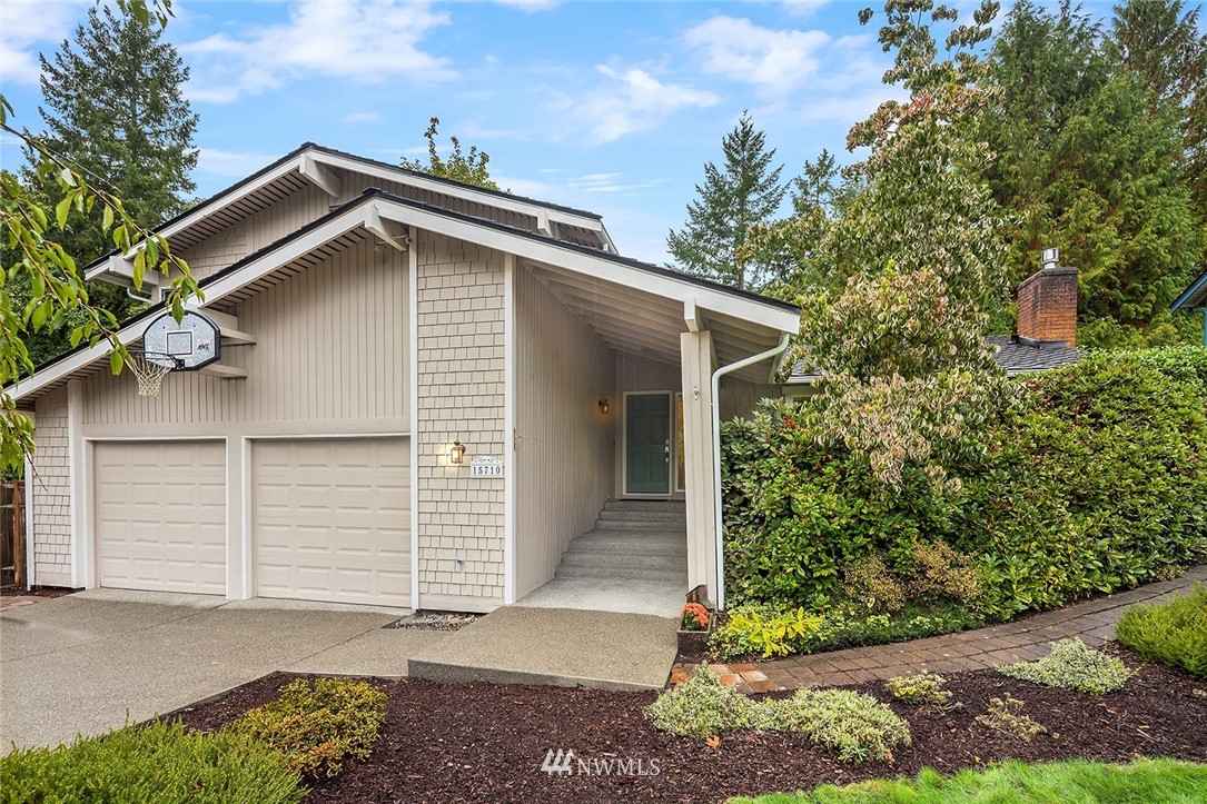 15710 Southeast 166th Place Renton, WA 98058 - Photo 1 of 33 Gallery Image 1