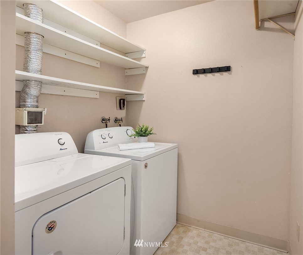 15710 Southeast 166th Place Renton, WA 98058 - Photo 25 of 33 Gallery Image 25
