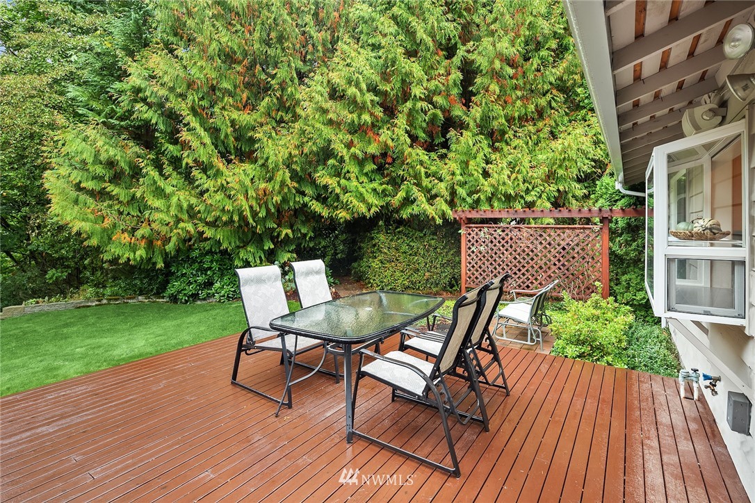 15710 Southeast 166th Place Renton, WA 98058 - Photo 28 of 33 Gallery Image 28