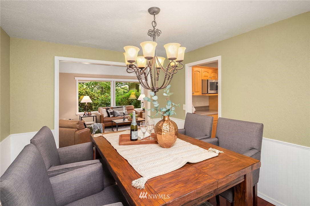 15710 Southeast 166th Place Renton, WA 98058 - Photo 8 of 33 Gallery Image 8