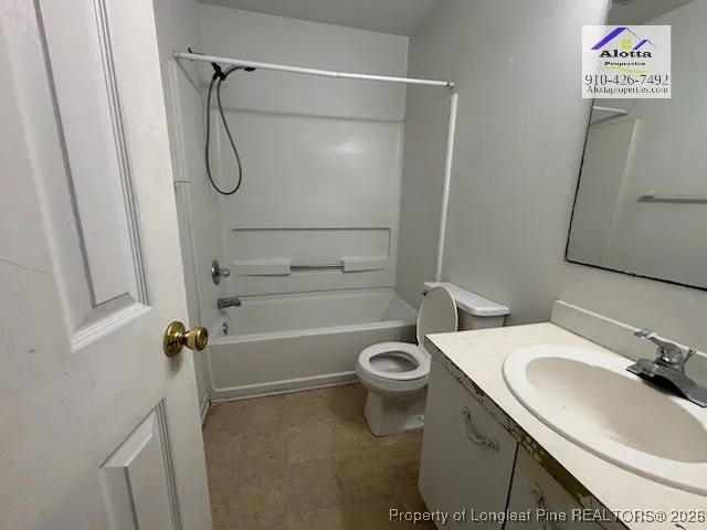 $975 | 6800 Willowbrook Drive, Unit 6, Fayetteville, NC 28314