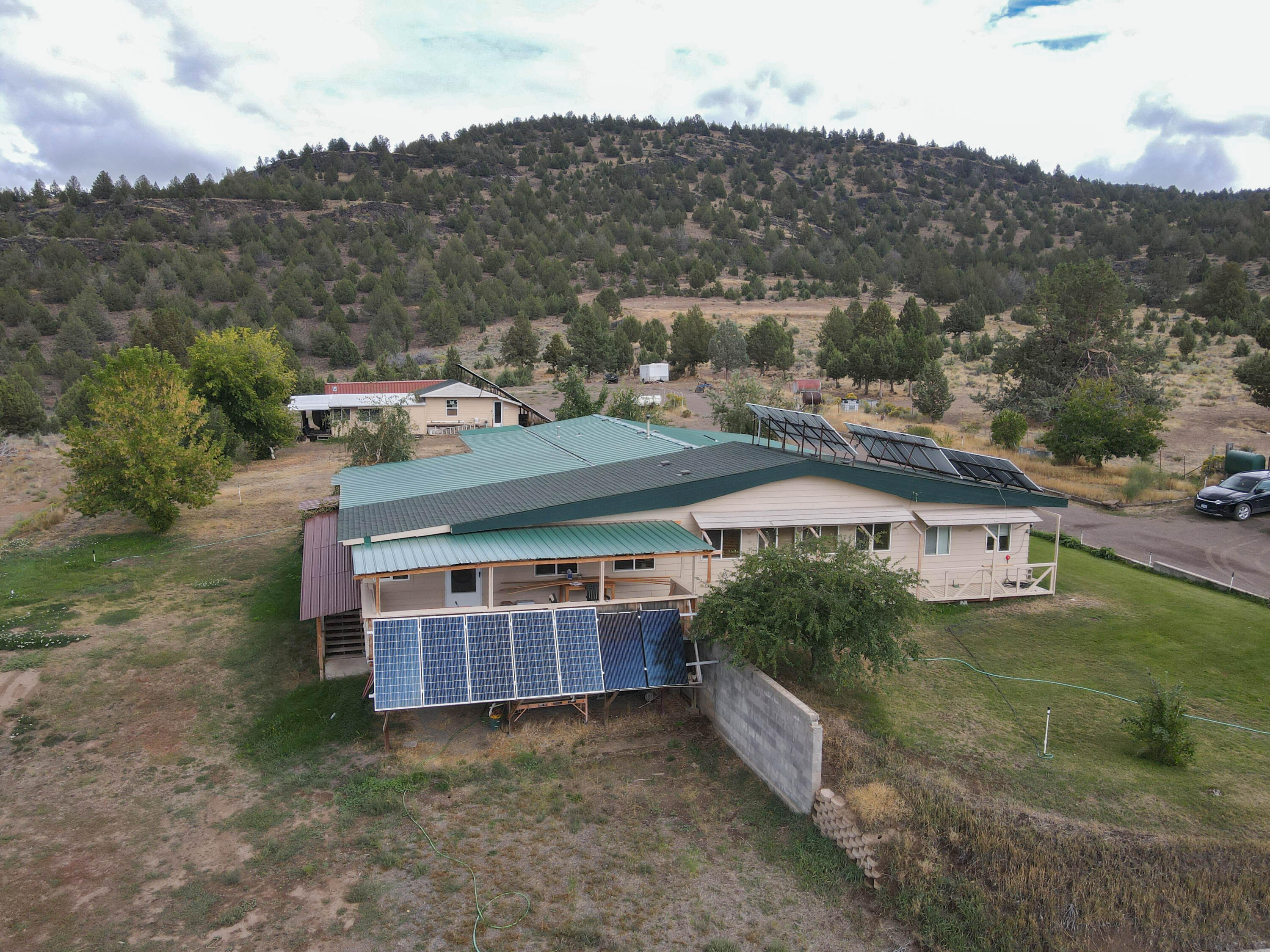 13330 Homeland Road Macdoel, CA 96058 - Photo 8 of 163 Homeland_006