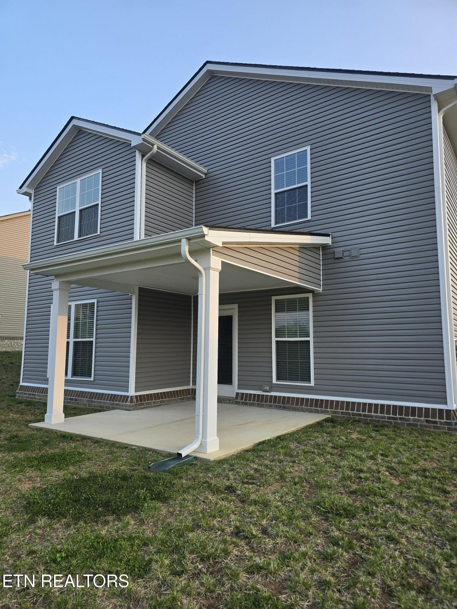 9446 Valentine Meadow Road Knoxville, TN 37931 - Photo 4 of 22 20260326_081907
