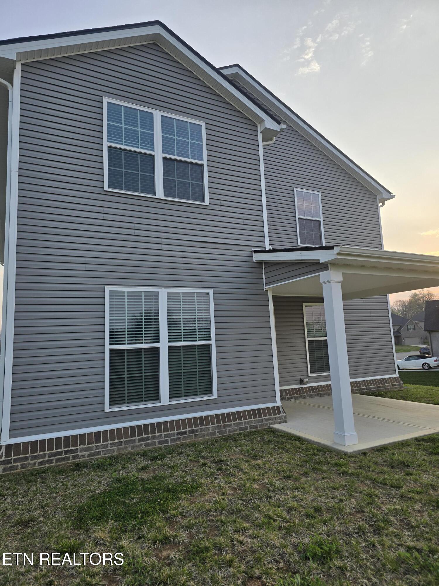 9446 Valentine Meadow Road Knoxville, TN 37931 - Photo 5 of 22 20260326_081852