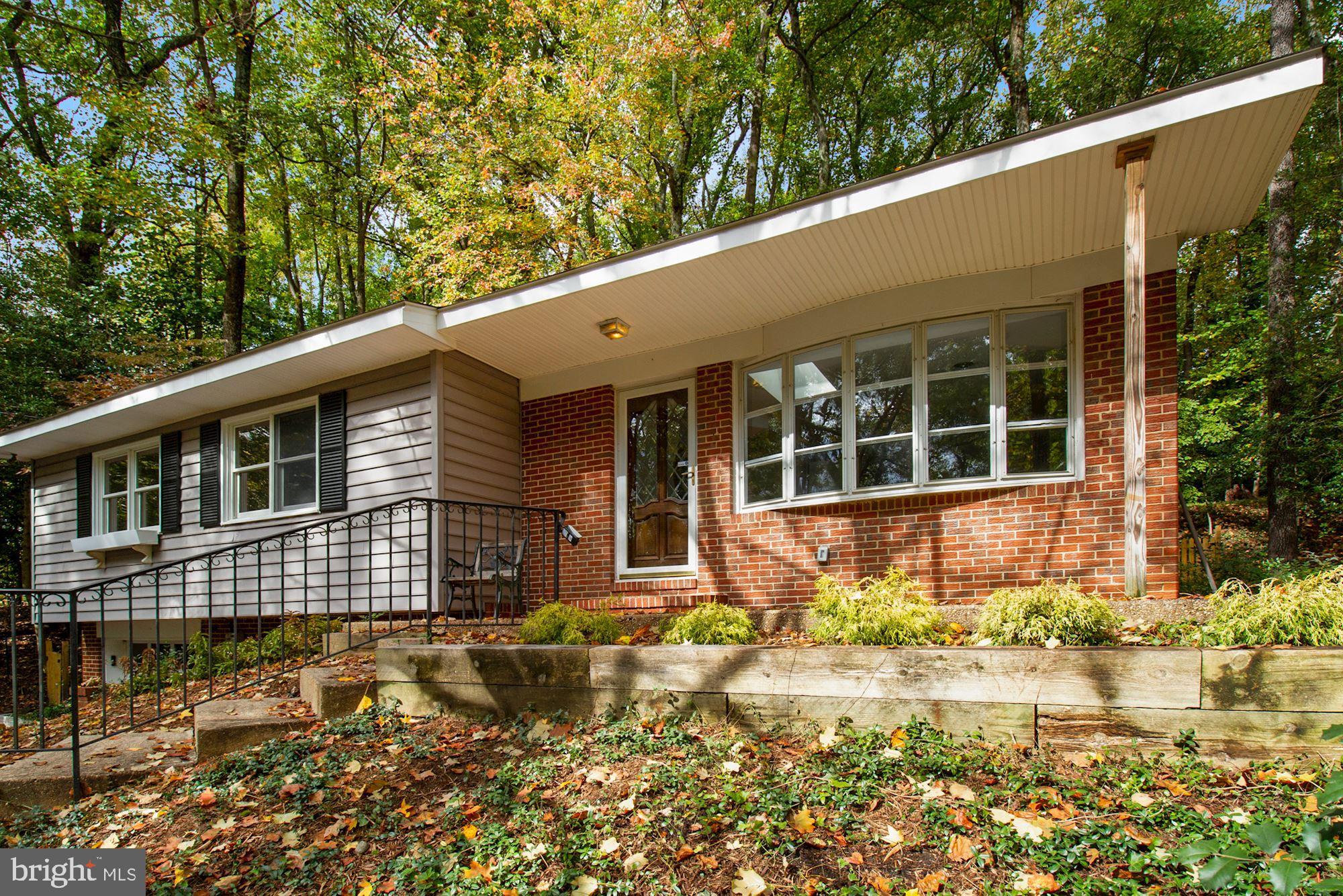 2625 Ogleton Road Annapolis, MD 21403 - Photo 2 of 57 Ranch with 2 car tandem garage