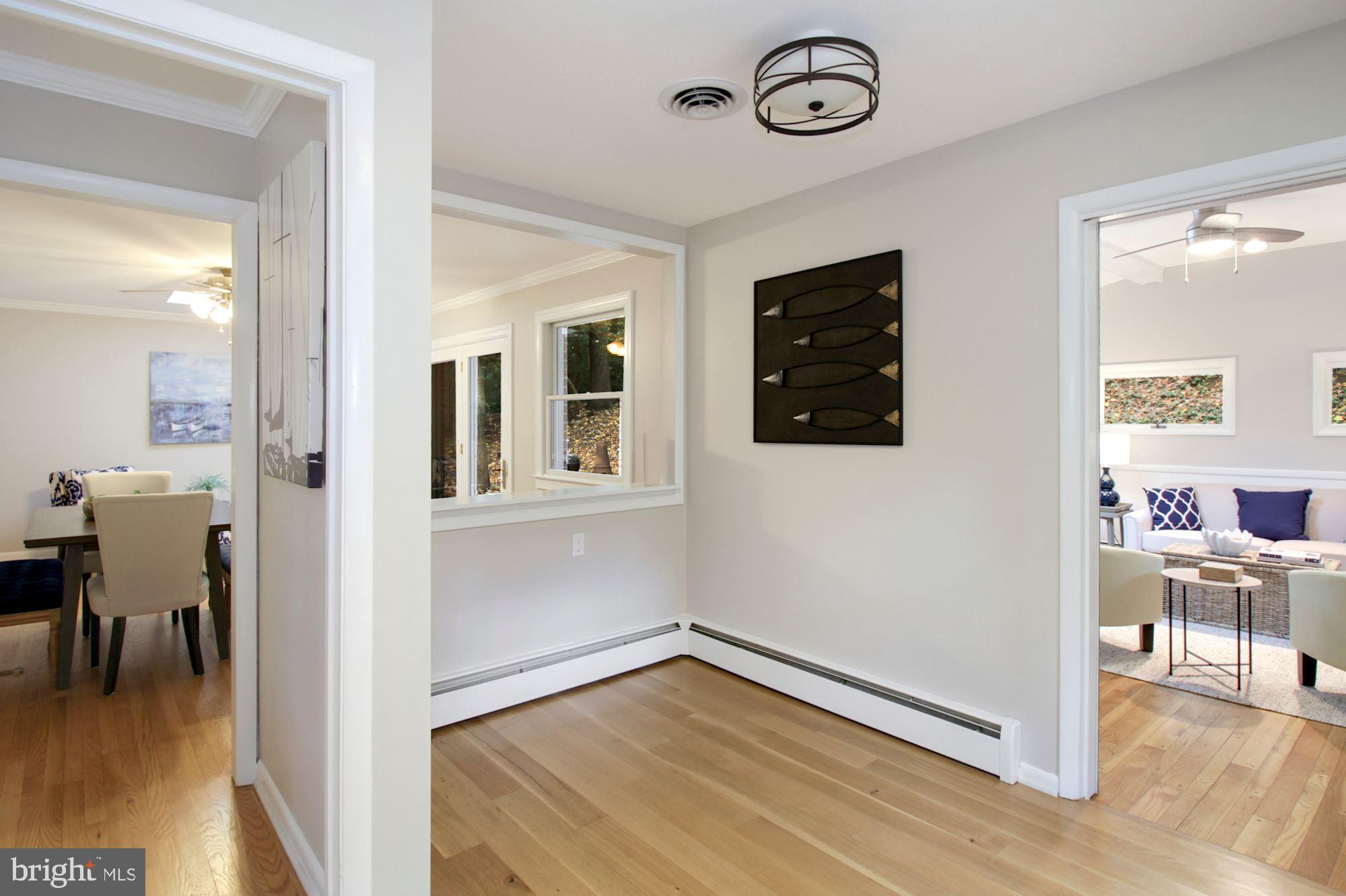 2625 Ogleton Road Annapolis, MD 21403 - Photo 23 of 57 Breakfast nook