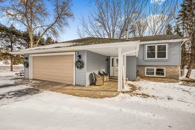 $289,900 | 2202 Clare Court, St. Cloud, MN 56301