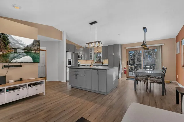 $289,900 | 2202 Clare Court, St. Cloud, MN 56301