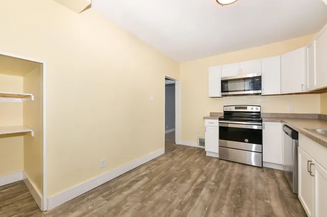 $289,000 | 7413 15th Avenue, Kenosha, WI 53143