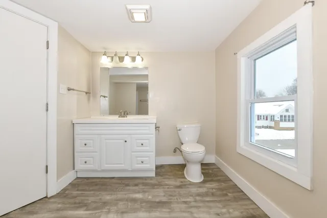 $289,000 | 7413 15th Avenue, Kenosha, WI 53143