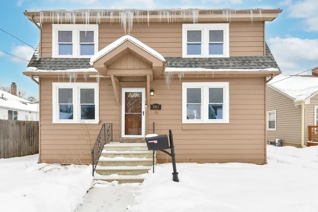 $289,000 | 7413 15th Avenue, Kenosha, WI 53143