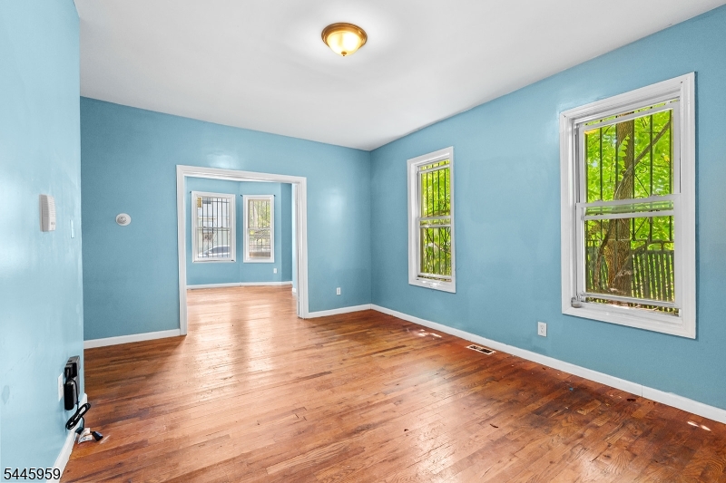681 South 11th Street, Unit 3 Newark, NJ 07103 - Photo 1 of 14