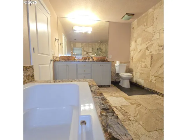 $729,999 | 17980 Northwest Rapid Street, Beaverton, OR 97006