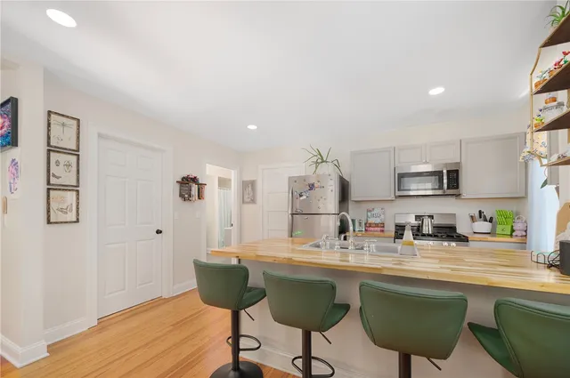 $849,500 | 27 Barney Street, Warren, RI 02885