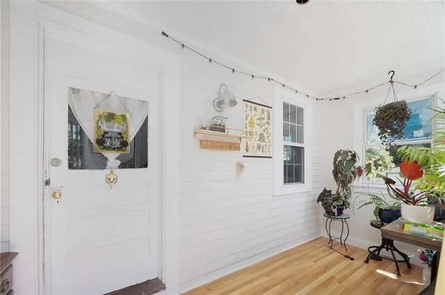 $849,500 | 27 Barney Street, Warren, RI 02885