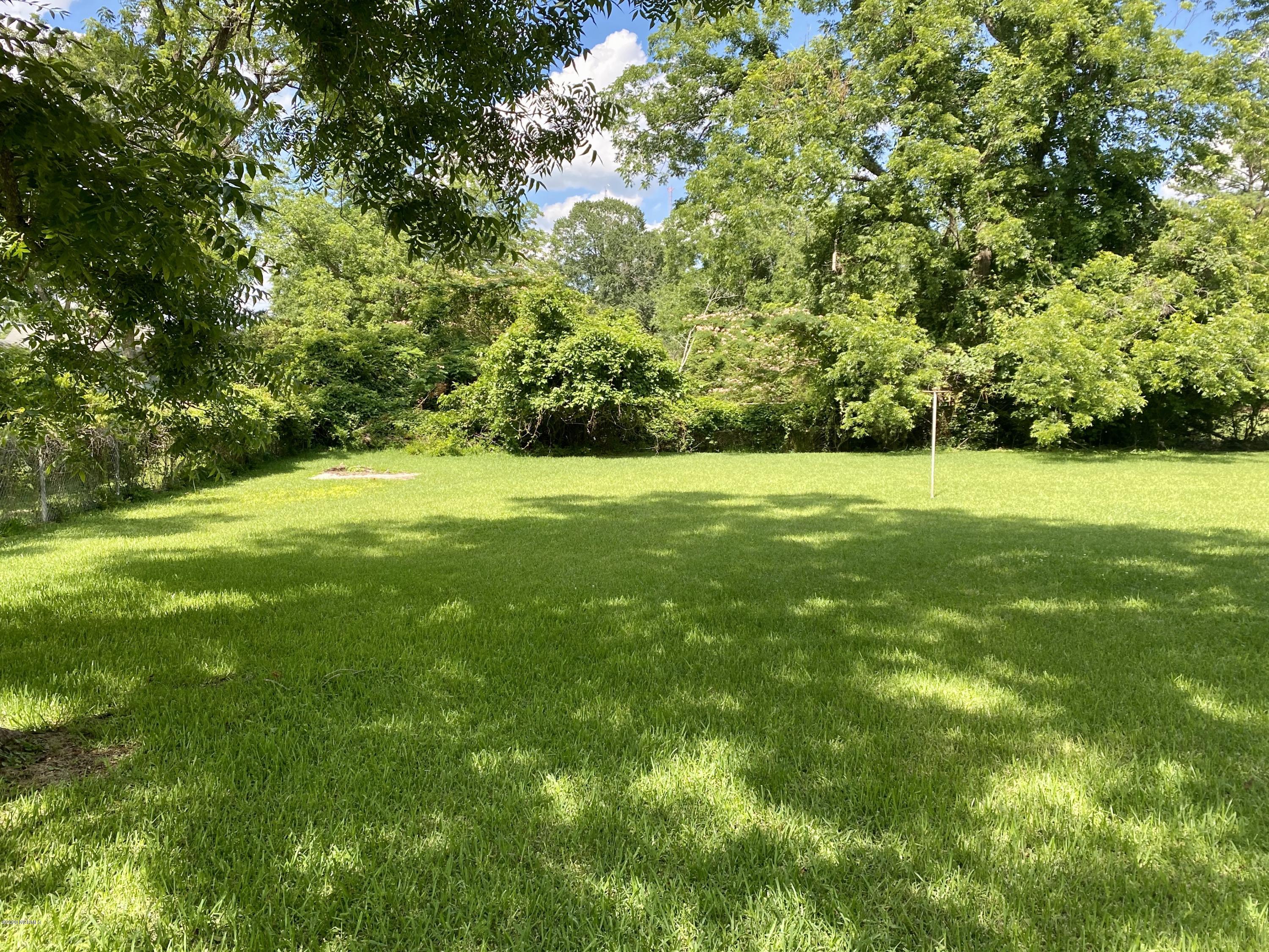 3106 Oaks Road New Bern, NC 28560 - Photo 20 of 25 IMG_2913