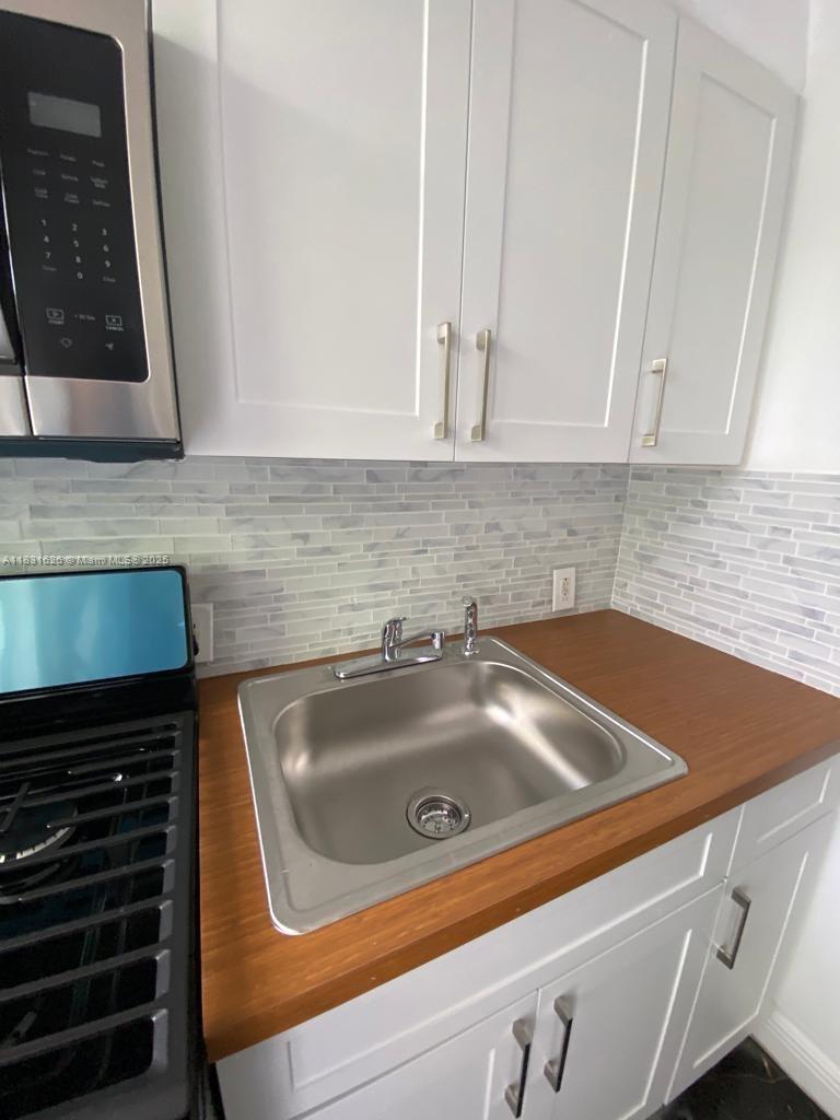 1227 Euclid Avenue, Unit 6 Miami Beach, FL 33139 - Photo 10 of 24