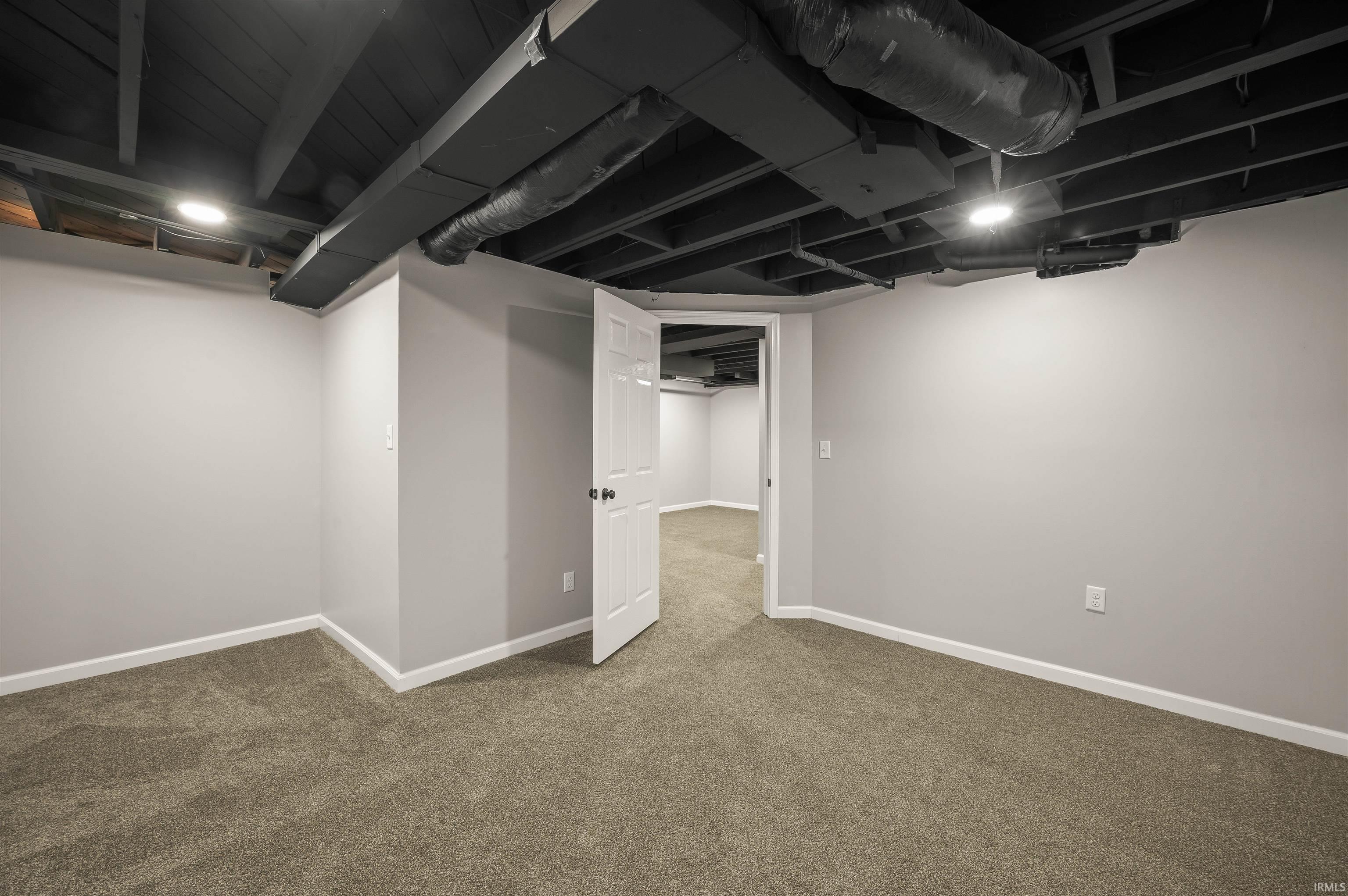 52236 Myrtle Avenue South Bend, IN 46637 - Photo 19 of 32