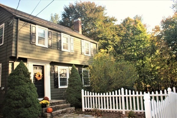 22 Orchard Road Holden, MA 01520 - Photo 18 of 39 Gallery Image 18