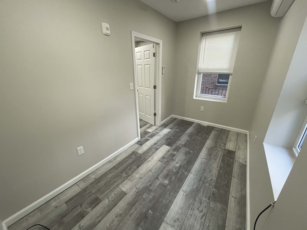 205 Endicott Street, Unit 1 Boston, MA 02113 - Photo 9 of 9