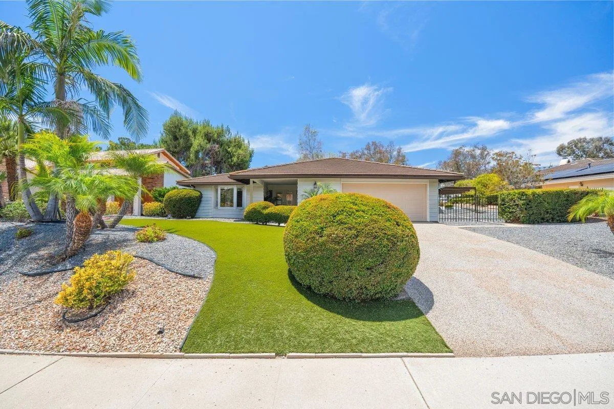 12384 Grandee Road San Diego, CA 92128 - Photo 3 of 48