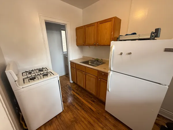 $1,195 | 7437 Randolph Street, Unit B, Forest Park, IL 60130