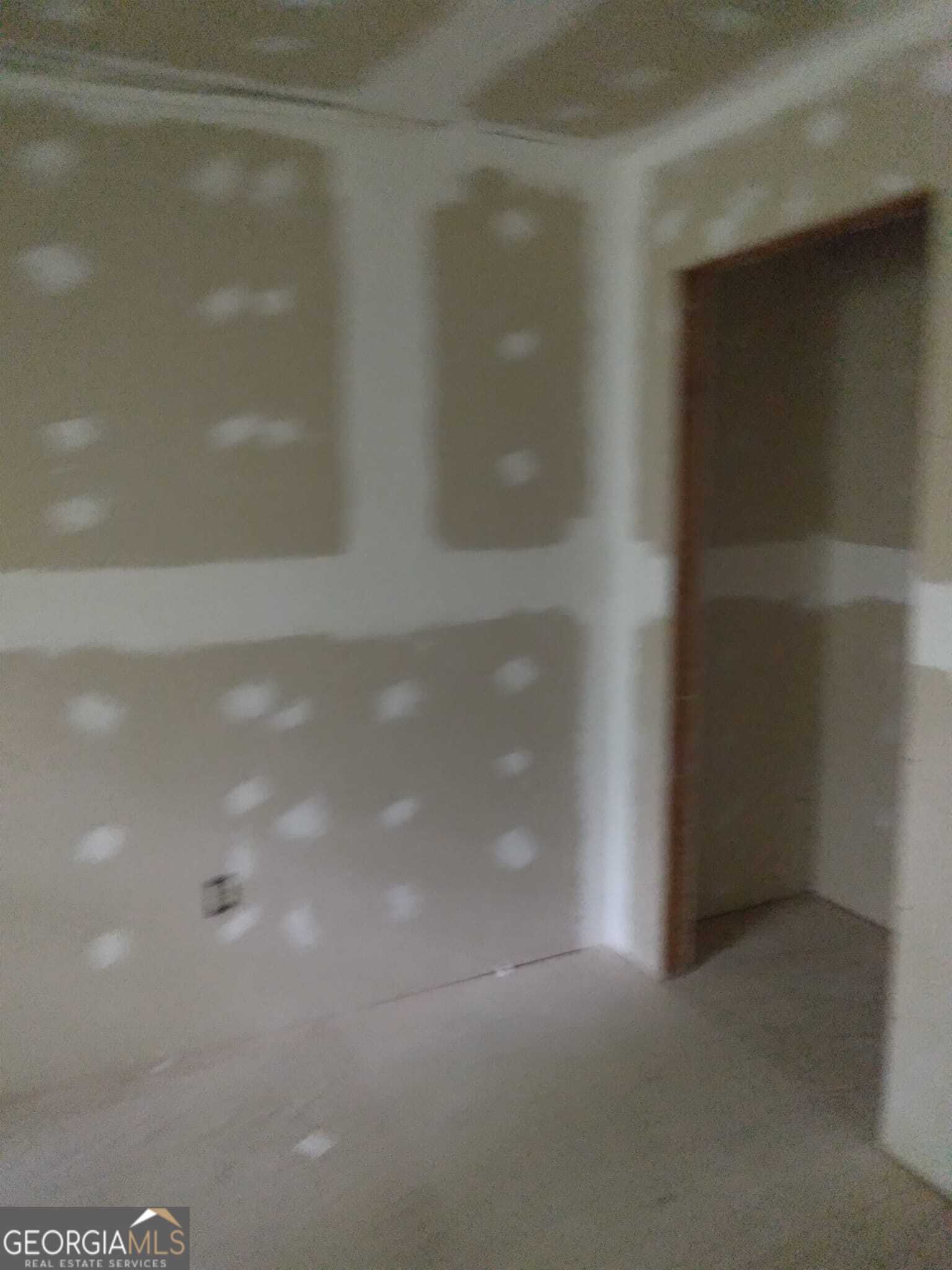 456 Horseshoe Circle Macon, GA 31217 - Photo 28 of 34 a view of empty room