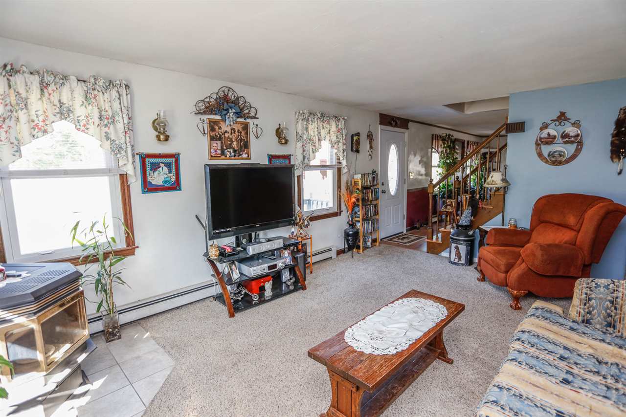 37 Deerhaven Road Weare, NH 03281 - Photo 21 of 33