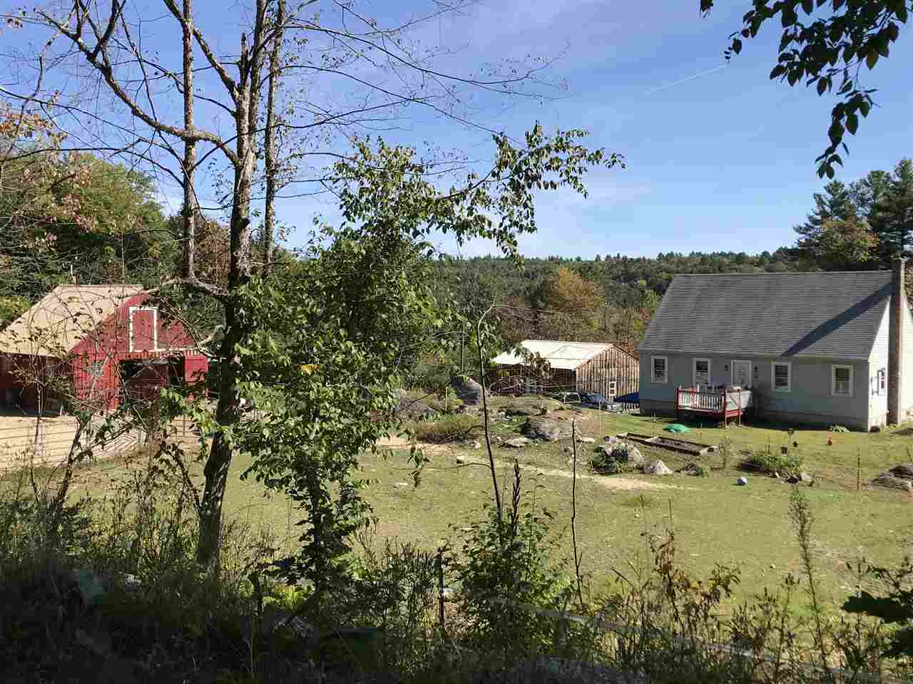 37 Deerhaven Road Weare, NH 03281 - Photo 4 of 33
