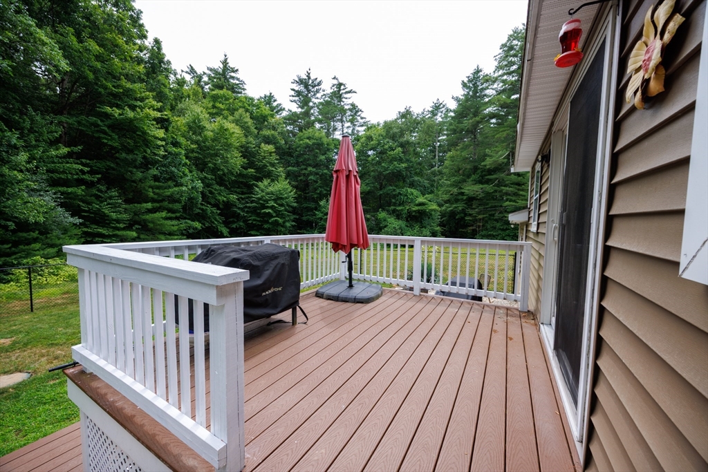 142 Squannacook Road Shirley, MA 01464 - Photo 25 of 37