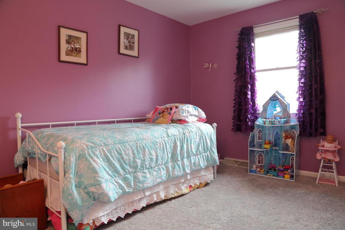 1741 Conard Road Lancaster, PA 17602 - Photo 17 of 23 Gallery Image 17