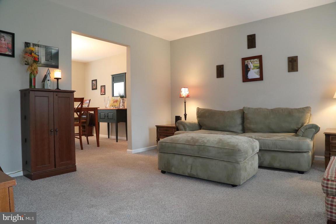 1741 Conard Road Lancaster, PA 17602 - Photo 4 of 23 Gallery Image 4